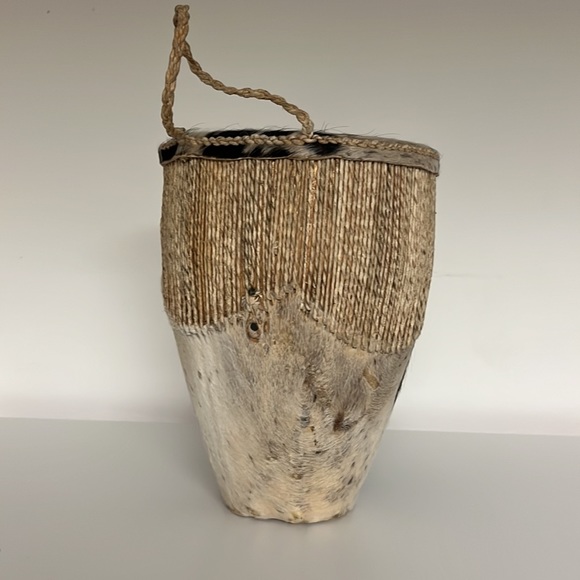 African hand drum - Picture 2 of 3